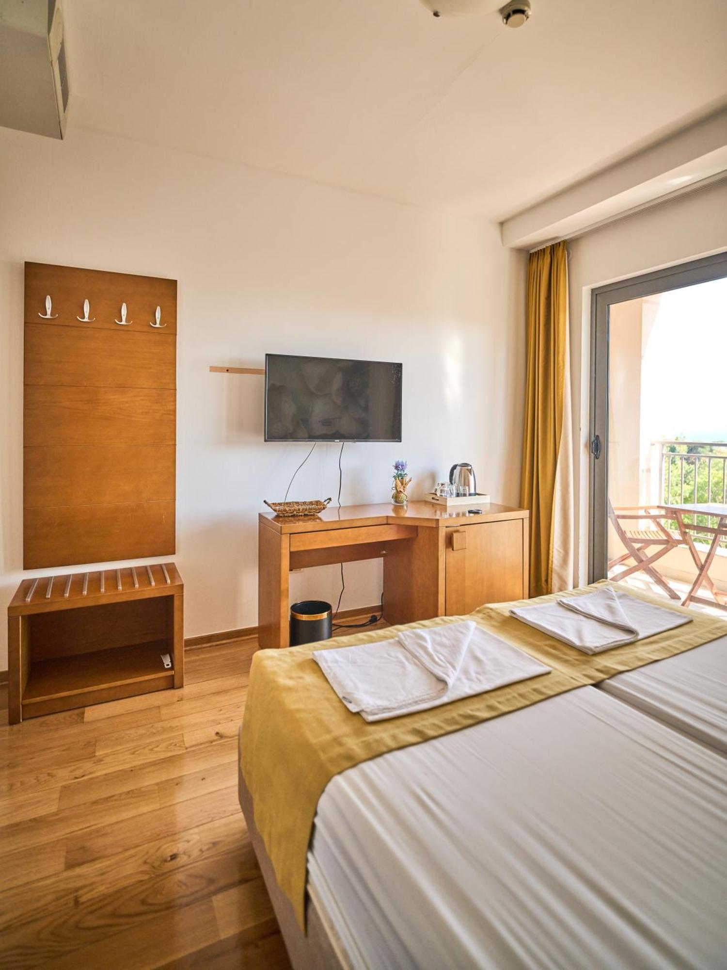 Hotel Petrovac Dış mekan fotoğraf